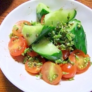 シソの実で作る♪プチプチ野菜サラダ